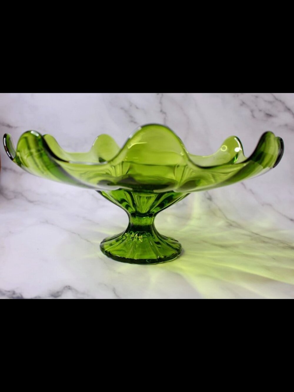 LE Smith Avocado Green Simplicity Compote